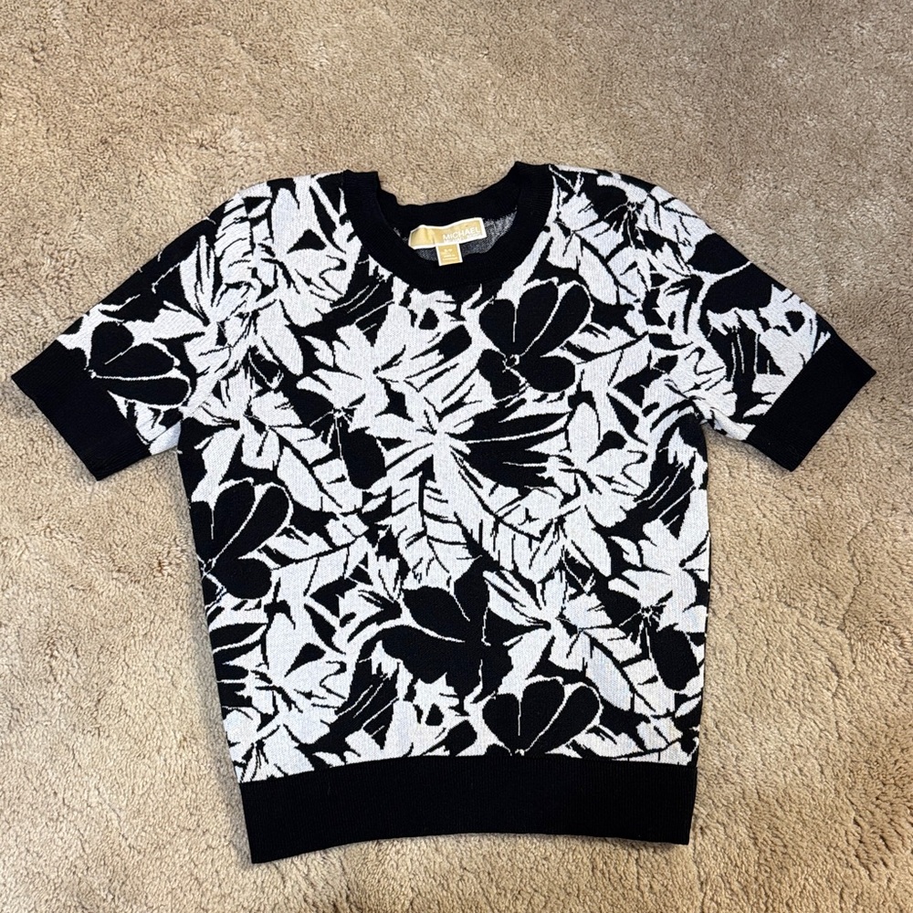 Michael Kors short sleeve sweater